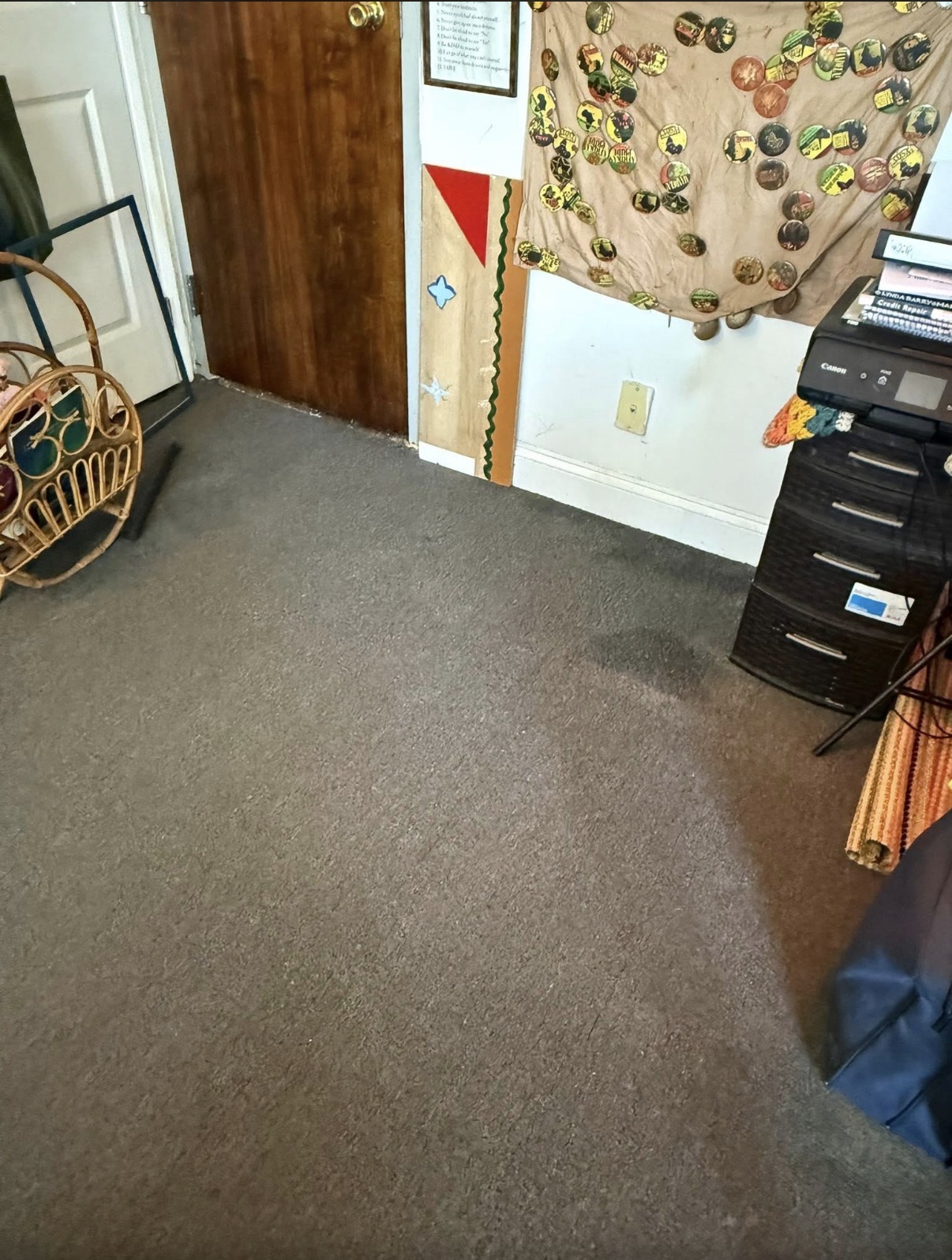 Carpet with stain before cleaning